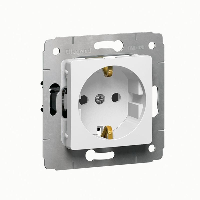 розетка 1-м сп cariva 16а ip20 2p+e защ. шторки немецк. стандарт винтов. клеммы механизм бел. (diy-упак.) leg 695947 от магазина Штепсель и батарейка.