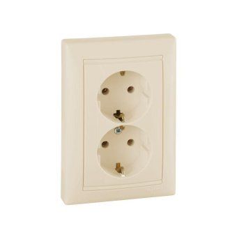 розетка 2-м сп valena 16а ip20 2p+e с заземл. немецк. стандарт сл. кость (diy-упак.) leg 695616 от магазина Штепсель и батарейка.