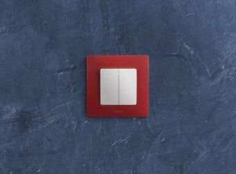 выключатель 2-кл. сп etika 10а ip20 250в 10ax безвинтов. зажимы механизм бел. leg 672202 от магазина Штепсель и батарейка. - фото_16