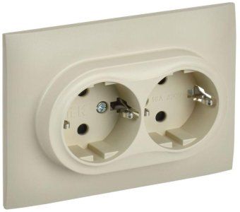 розетка 2-м skandy 16а с заземл. защ. шторки в сборе sk-r07b беж. iek sk-r24-16-k10-f от магазина Штепсель и батарейка.
