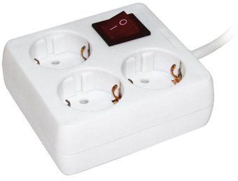 удлинитель 3х3м с заземл. 16а ip20 у-с03к 2p+pe 250в 3х1 с выкл. iek wyp30-16-03-03-zk-n от магазина Штепсель и батарейка.