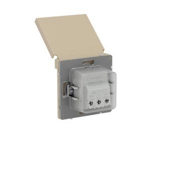 розетка силовая kant ip44 2p+e защ. шторки с крышкой ванильн. марципан dkc 7015013 от магазина Штепсель и батарейка. - фото_2