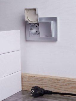 розетка 2-м сп brite рсбш12-3-44-бра 16а в сборе ip44 с крышкой алюм. iek br-r26-16-44-k47-f от магазина Штепсель и батарейка. - фото_8