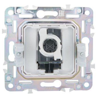 розетка компьютерная rj45 кат.5e skandy sk-k01b беж. iek sk-k10-1-k10 от магазина Штепсель и батарейка. - фото_3