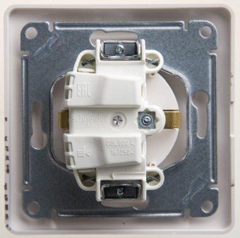 розетка 1-м сп glossa 16а ip20 с заземл. защ. шторки с крышкой в сборе перламутр. se gsl000646 от магазина Штепсель и батарейка. - фото_2