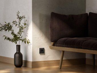 розетка atlasdesign smart 16а l+n с заземл. защ. шторки zigbee механизм карбон se atn001045z от магазина Штепсель и батарейка. - фото_3
