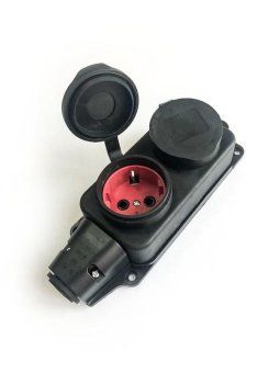 колодка удлинителя 2-м 16а ip44 с заземл. каучук черн. космос kksm-2g-z-ip(b)16a от магазина Штепсель и батарейка.