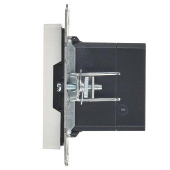 розетка brite usb a+c 18вт рю11-1-брб механизм бел. iek br-u22-018-k01 от магазина Штепсель и батарейка. - фото_5