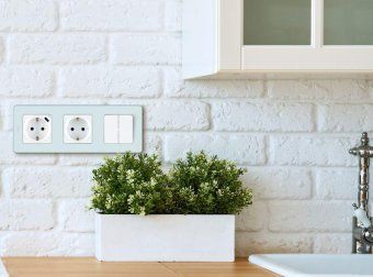 розетка 1-м сп inspiria 16а ip20 250в 2p+e немецк. стандарт с заряд. устройством usb тип c 1.5а 5в механизм бел. leg 673770 от магазина Штепсель и батарейка. - фото_8