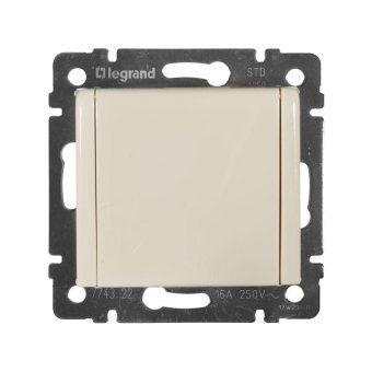 розетка 1-м сп valena 16а ip21 2p+e с заземл. защ. шторки с крышкой винты механизм сл. кость leg 774322 от магазина Штепсель и батарейка. - фото_7