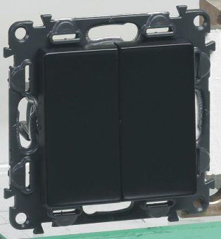 выключатель 2-кл. сп valena in'matic 10а ip20 250в безвинтов. зажимы механизм сер. leg 752005 от магазина Штепсель и батарейка. - фото_6