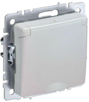розетка brite рсбш10-3-брж 16а ip20 с заземл. защ. шторки с крышкой механизм жемчуж. iek br-r16-16-k36 от магазина Штепсель и батарейка.
