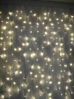 гирлянда светодиодная "бахрома" 1.8х0.5м 48led схема нитей 1/2/3/5/3/2 тепл. бел. ip20 возможность соединения до 3шт 220в космос koc_cur-v21 от магазина Штепсель и батарейка.