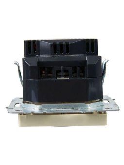 розетка brite рюш10-1-бркр 16а с usb a+a 2.1а с заземл. защ. шторки механизм беж. iek br-r14-16-u21-d21-k10 от магазина Штепсель и батарейка. - фото_4