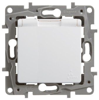 розетка 1-м сп etika 16а ip44 250в 2p+e с заземл. защ. шторки с крышкой немецк. стандарт безвинтов. клеммы механизм бел. leg 672232 от магазина Штепсель и батарейка. - фото_3