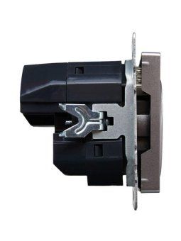 розетка brite рюш10-1-брс 16а с usb a+a 2.1а с заземл. защ. шторки механизм сталь iek br-r14-16-u21-d21-k46 от магазина Штепсель и батарейка. - фото_8