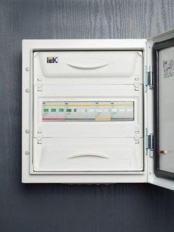 ограничитель перенапряжения опс1-c 4p iek mop20-4-c от магазина Штепсель и батарейка. - фото_3