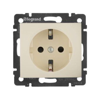 розетка 1-м сп valena 16а ip21 230/250в 2p+e с заземл. защ. шторки на винтах механизм сл. кость leg 774321 от магазина Штепсель и батарейка.