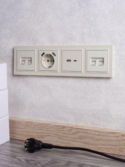 розетка brite рюш10-1-бркр 16а с usb a+a 2.1а с заземл. защ. шторки механизм беж. iek br-r14-16-u21-d21-k10 от магазина Штепсель и батарейка. - фото_2