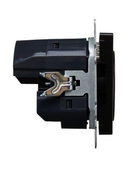 розетка brite рюш10-1-брч 16а с usb a+a 2.1а с заземл. защ. шторки механизм черн. iek br-r14-16-u21-d21-k02 от магазина Штепсель и батарейка. - фото_3