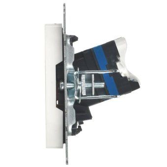 розетка компьютерная сп rj45 кат.6 brite рк11-брб механизм бел. iek br-k10-2-k01 от магазина Штепсель и батарейка. - фото_6