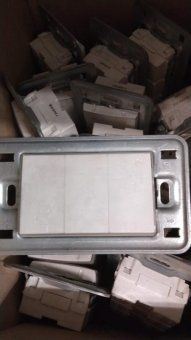 выключатель 3-кл. zunis 10а ip20 механизм бел. 7100 02 от магазина Штепсель и батарейка. - фото_2