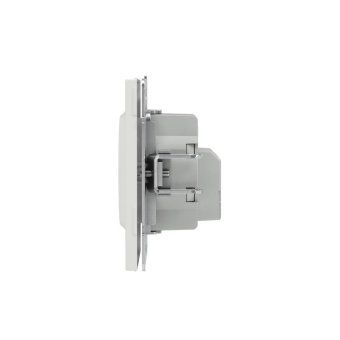розетка силовая kant 2p+e защ. шторки бел. песок dkc 7010003 от магазина Штепсель и батарейка. - фото_4