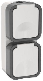 розетка 2-м оп tors 16а ip55 ts232 вертик. с заземл. с крышкой бел. iek ts-r26-16-55-v-k41 от магазина Штепсель и батарейка.
