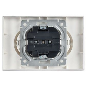 розетка 2-м сп brite рс12-3-браб 16а в сборе с заземл. без защ. шторок арктич. бел. iek br-r21-16-k91-f от магазина Штепсель и батарейка. - фото_3