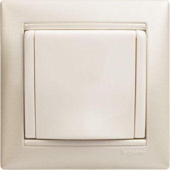 розетка 1-м сп valena 16а ip21 2p+e с заземл. защ. шторки с крышкой винты механизм бел. leg 774422 от магазина Штепсель и батарейка. - фото_18