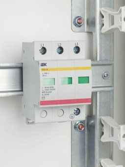 ограничитель перенапряжения опс1-b 3p iek mop20-3-b от магазина Штепсель и батарейка.