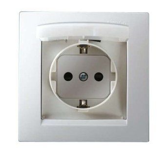 розетка 1-м сп simon15 16а ip44 250в с заземл. schuko защ. шторки с крышкой винт. клеммы бел. simon 1590450-030 от магазина Штепсель и батарейка.