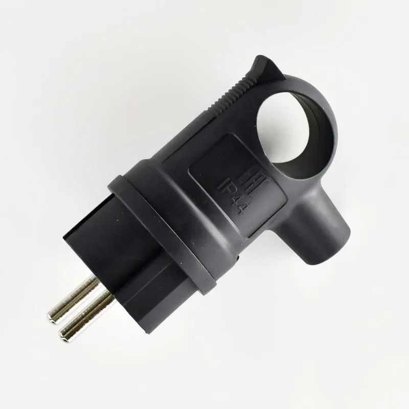 вилка 16а 2p+pe 220-240в ip44 с ручкой каучук lezard 106-0400-0109/109 от магазина Штепсель и батарейка.
