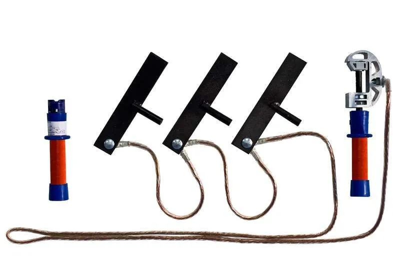 заземление переносное пзру-2 д для распред. устр. до 1кв 16кв.мм антиток д157673 от магазина Штепсель и батарейка.