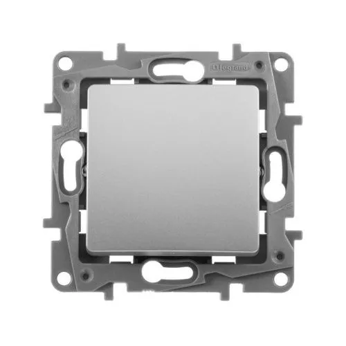 legrand etika алюминий переключатель промежуточный 1-клавишный, винтовые клеммы,  от магазина Штепсель и батарейка.
