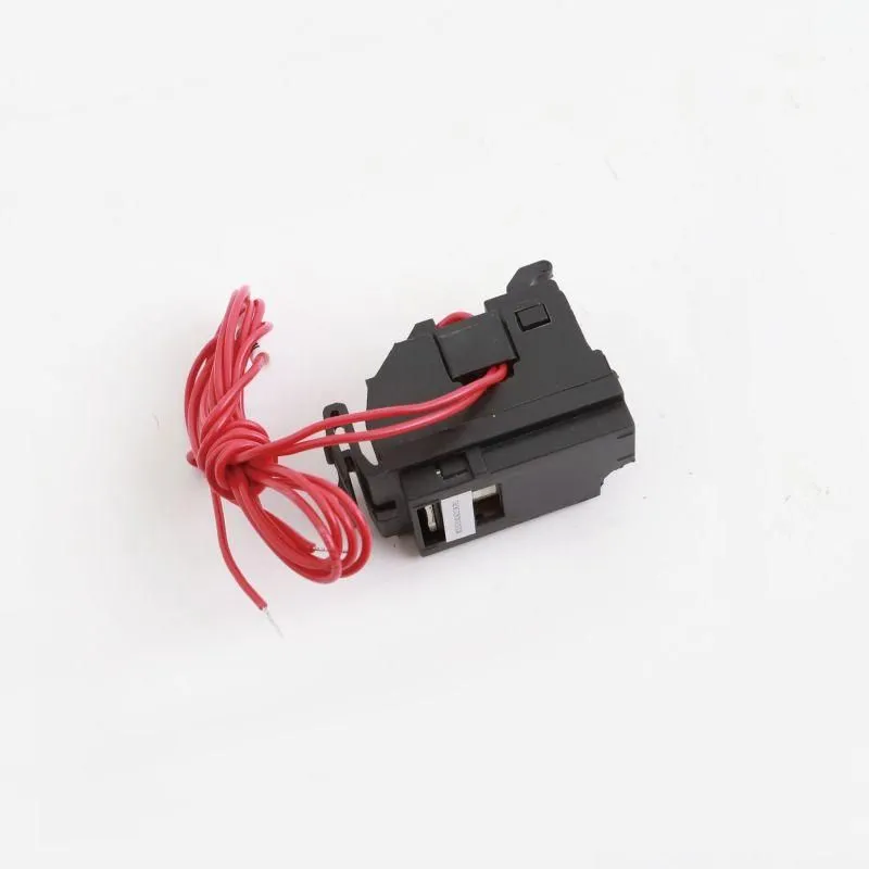 расцепитель независимый sht для mgs125 напряжение ac230 dkc sht-mgs125ac230r от магазина Штепсель и батарейка.