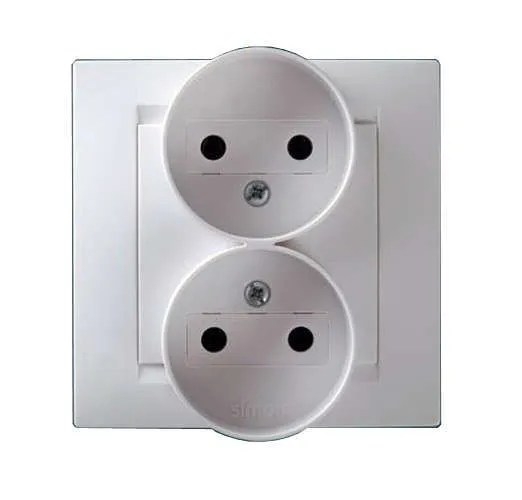 розетка 2-м сп simon15 16а ip20 250в без заземл. винт. клеммы бел. simon 1590457-030 от магазина Штепсель и батарейка.