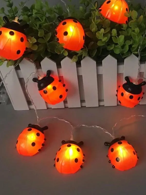 гирлянда декоративная "божья коровка" 6x5см 20led на солнечной батарее бел. дл.4м (2+2м) аккумулятор аа ni-mh 600ма.ч космос koc_sol110 от магазина Штепсель и батарейка.