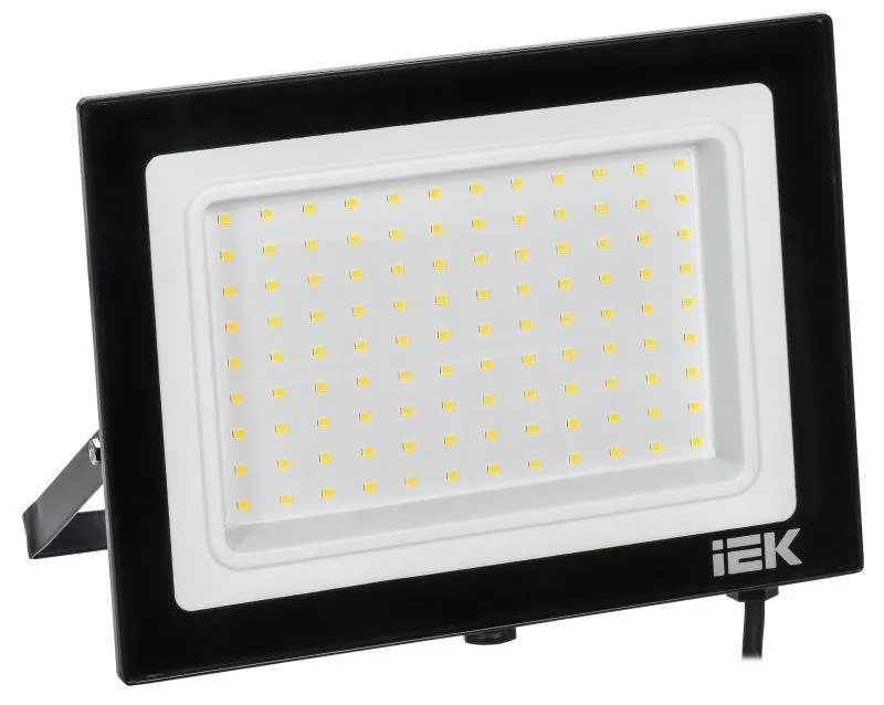 прожектор светодиодный сдо 06-100 ip65 4000к черн. iek lpdo601-100-40-k02 от магазина Штепсель и батарейка.